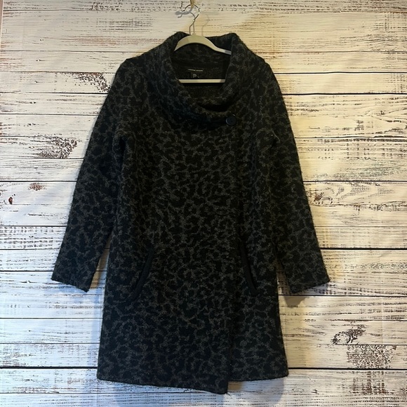 Adrienne Vittadini Sweater/Coat Size‎ M - Picture 1 of 8